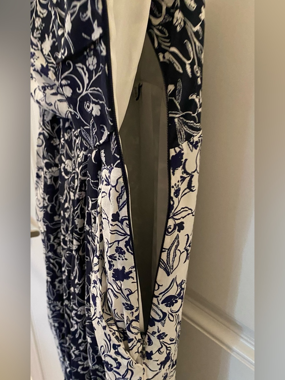 Tanya Taylor Navy and White Printed Sleeveless Jumpsuit - Picture 5 of 10